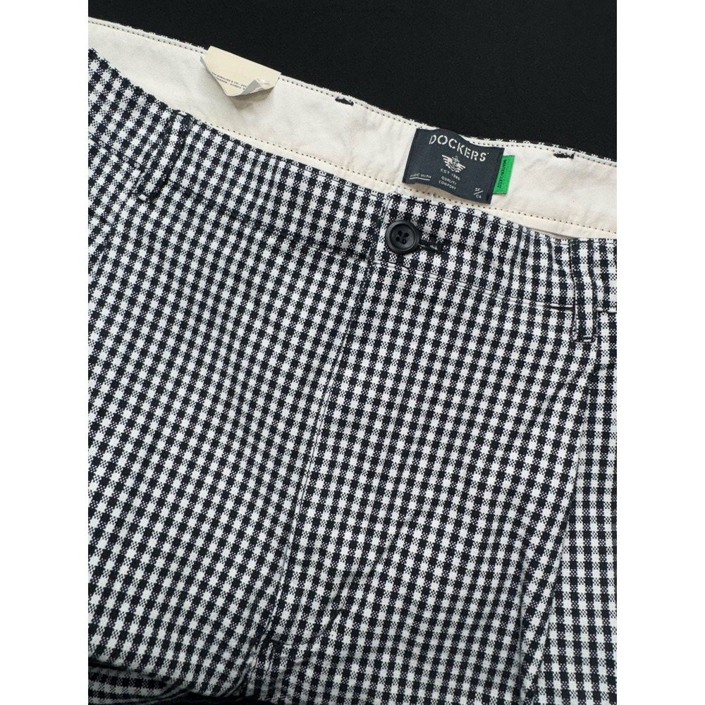 NWT Dockers Waterless Pleated Pants Gingham Mens 36x28 Black‎ White Check - Picture 7 of 14